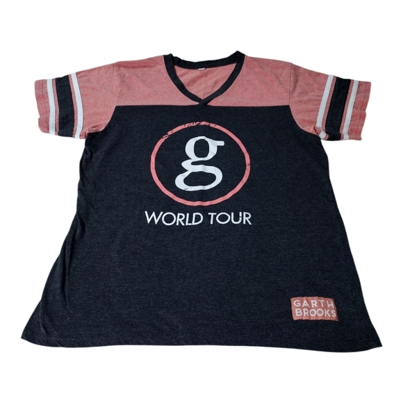 Garth Brooks World Tour Concert T-shirt - Picture 1 of 12